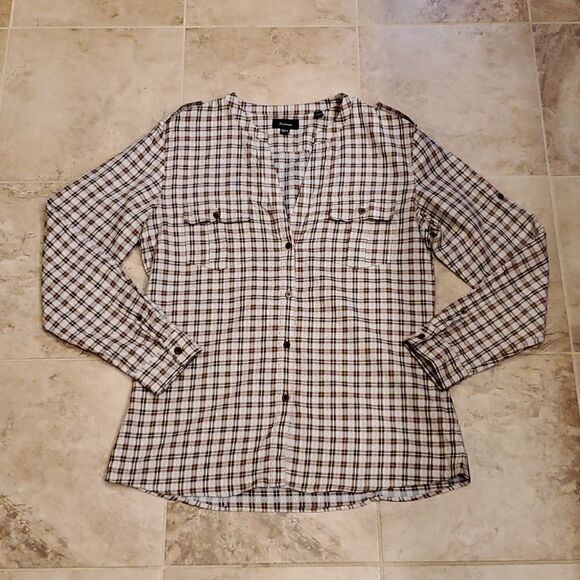 Women's Faconnable plaid v neck button front shirt - Picture 4 of 13